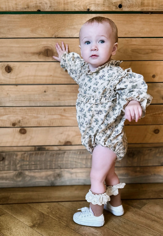 Vintage flower romper