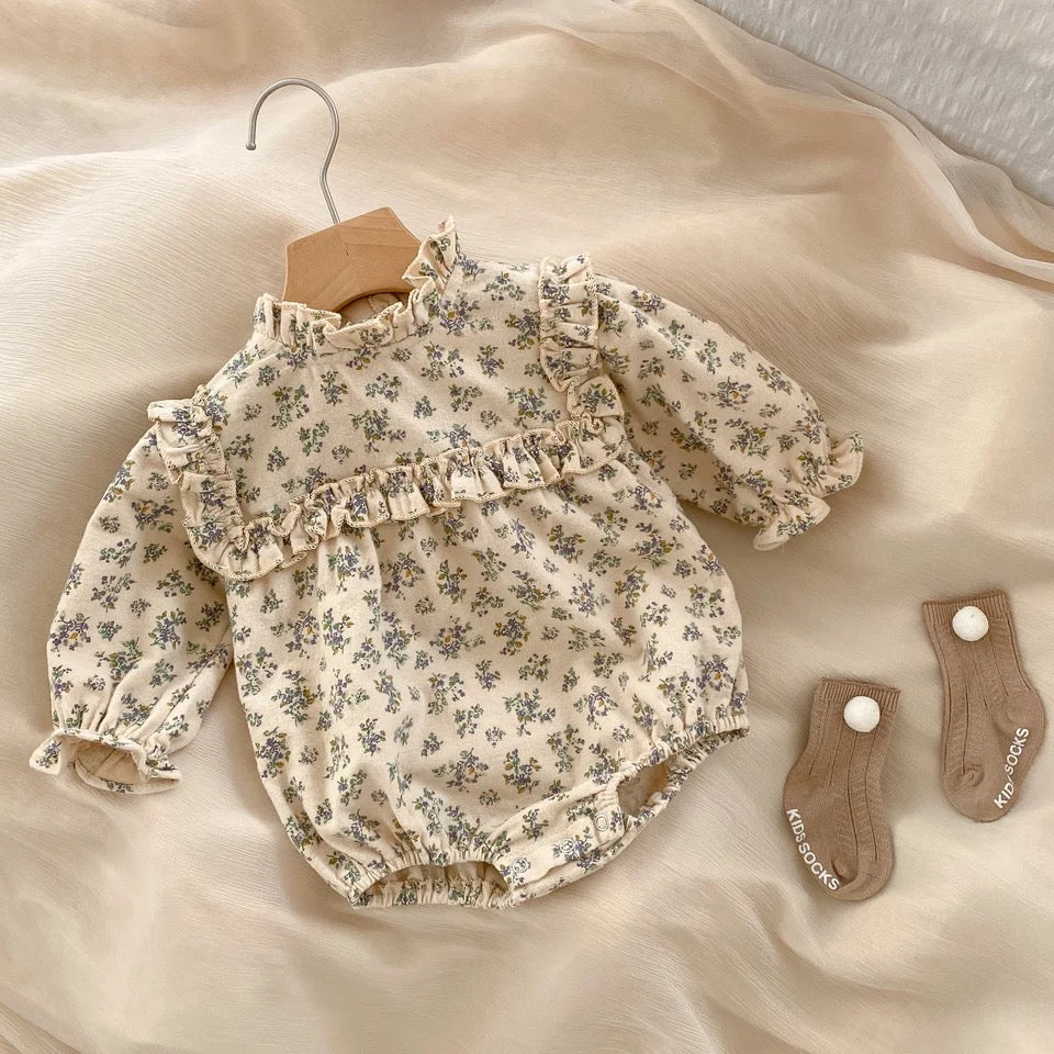 Vintage flower romper
